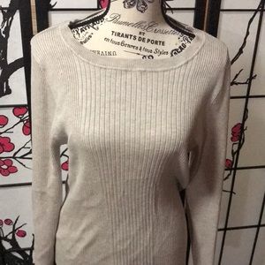 Retrology Tan long sleeve womens sweater size XL